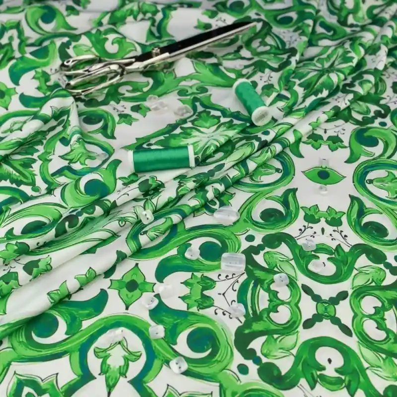 Neu Seidenchiffon majolika grün